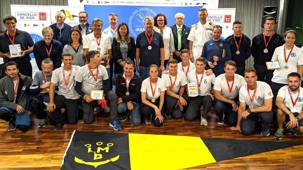 «Deep Blue» se impuso en el Trofeo Villa de Bouzas