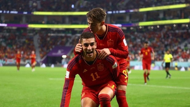 Un enorme disparo de Gavi aumenta la goleada española en su debut en Qatar