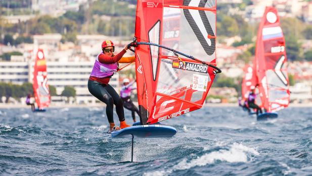 El Europeo de iQFoil sonroja al Equipo Preolímpico