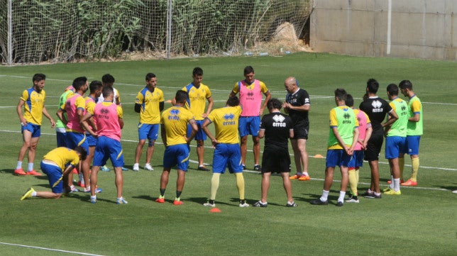 Un Cádiz CF nuevo para Alicante