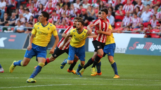 El Bilbao Athletic, corto de gasolina, teme a la caldera de Carranza