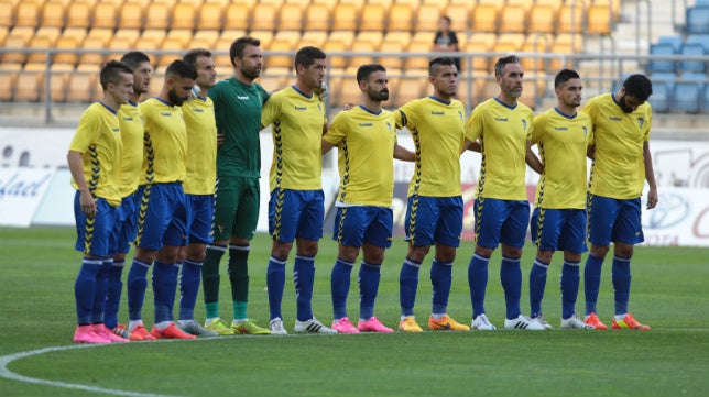 Cádiz CF: Una plantilla más amplia, más barata y con carencias en la zaga