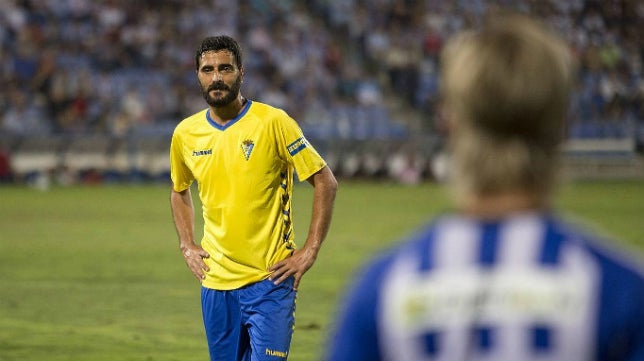 Debut oficial de Güiza, con bronca y partidazo incluidos