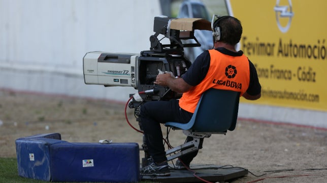 El Cádiz CF ingresó más de 7 millones de euros por derechos televisivos