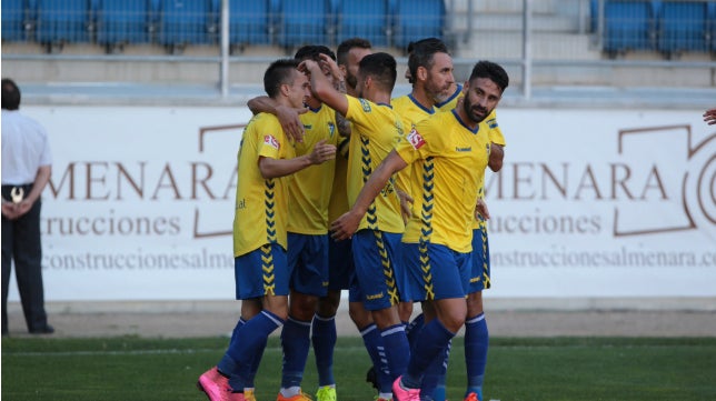 Los jugadores del Cádiz CF, uno a uno: Salvi se luce ante su &#039;ex&#039;