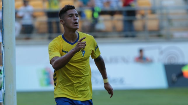 Hugo Rodríguez: «Quiero estar en el Cádiz CF porque me duele esto»