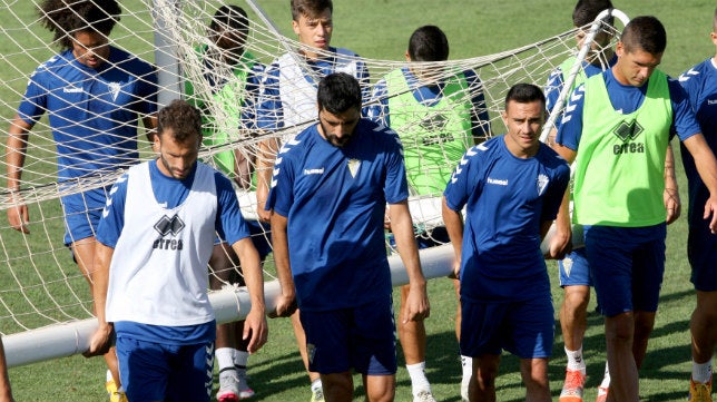 Noviembre, el mes que examina al Cádiz CF de Claudio