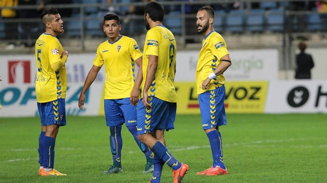 Este Cádiz CF debe reforzarse