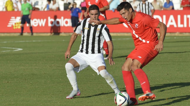 Sevilla Atlético y Lleida Esportiú luchan por un premio de plata