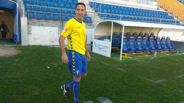 Migue González; gol y presentación: &quot;Vengo como un niño con zapatos nuevos&quot;