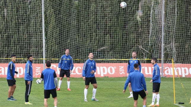 Lolo Plá, en un entrenamiento del Cádiz CF.