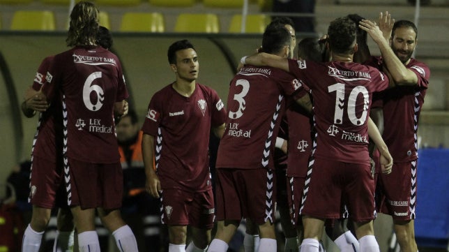 San Roque 1-3 Cádiz CF (CRÓNICA): Con el libro de instrucciones