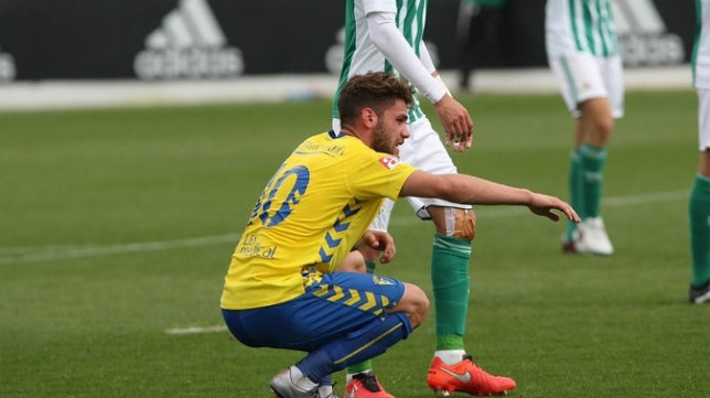 Uno a uno del Cádiz CF: Lolo Plá se salva del infantilismo