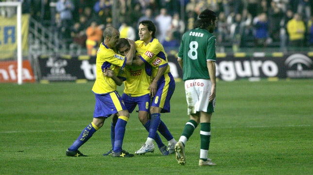 El Cádiz CF no conoce la derrota con el Ferrol en Carranza