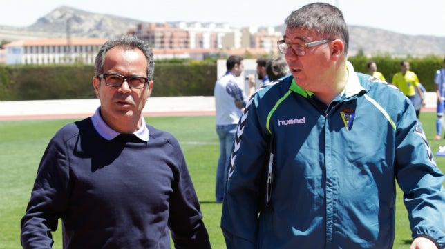 Manzano se perfila para seguir como segundo de Cervera