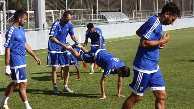 El nuevo Cádiz CF 16/17 echa a rodar