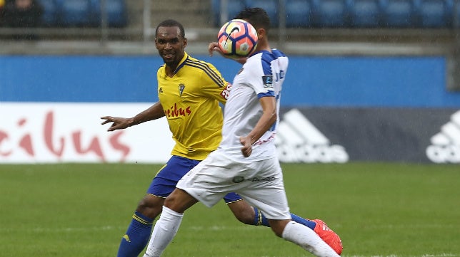 Los jugadores del Cádiz CF, uno a uno. Sin Abdullah se perdió el rumbo