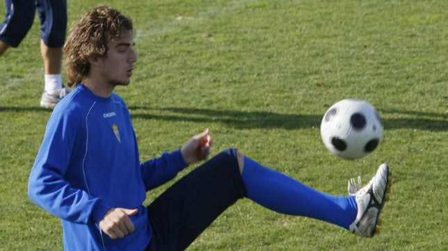 Manu Barreiro se va al Nàstic y será rival del Cádiz CF