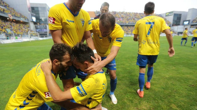 El gol de Carlos Calvo, el mejor recuerdo de 2016 para los cadistas