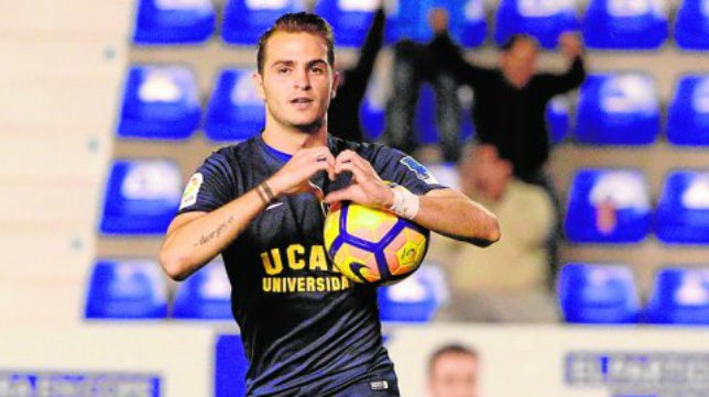 Imaz ya es nuevo jugador del Cádiz CF