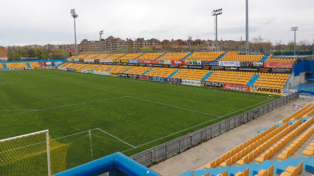 El Alcorcón pone a la venta las entradas para la cita ante el Cádiz CF