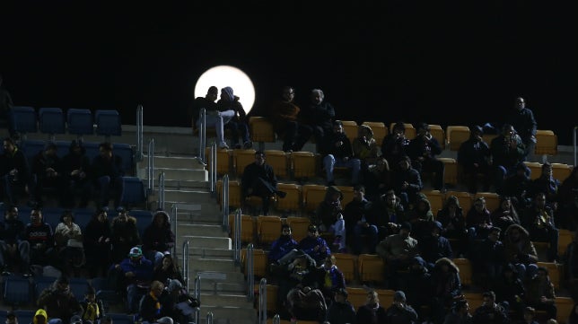 Al Cádiz CF de Cervera le va la luna