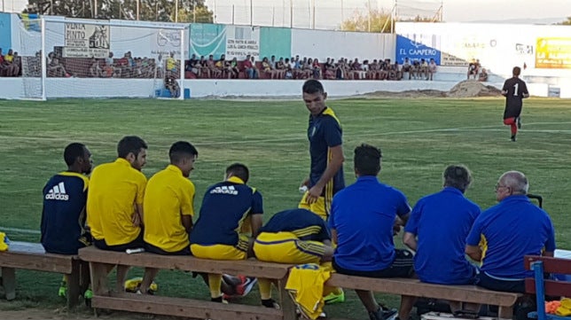 Día de calma antes de la tormenta para el Cádiz CF