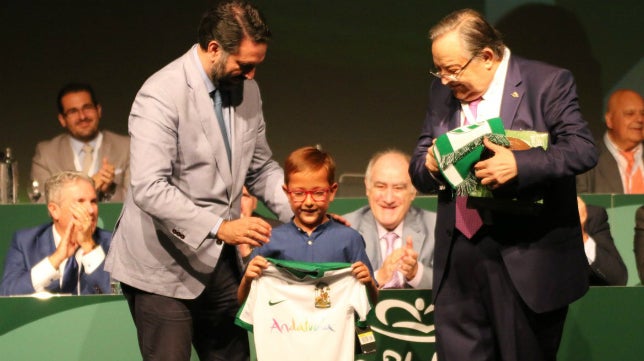 Nacho Guerrero, el aficionado más deportivo de España, ya tiene su merecido galardón