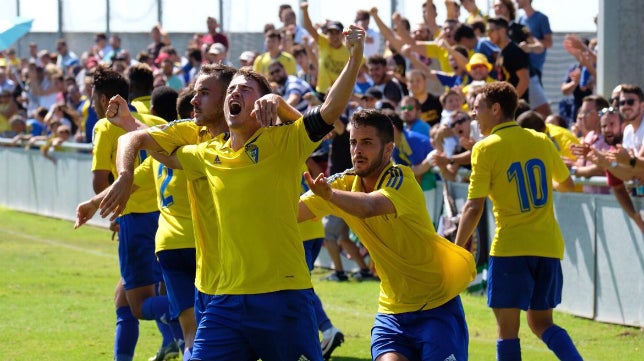 Invicto: este Cádiz CF B va muy en serio