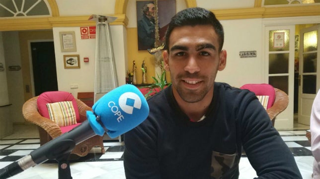 Dani Romera: «Puedo jugar mejor en un 4-4-2 junto a otro delantero»