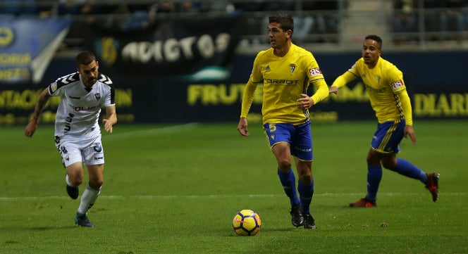 Peligra el estreno liguero de Garrido