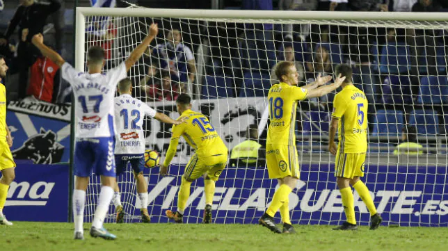 El excadista Juan Villar crea polémica con su gol