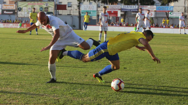 Chiclana-Cádiz CF (0-3): Alvarito regresa... y se nota
