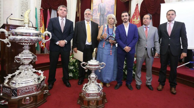 Los Trofeos más atípicos de la historia del Cádiz CF