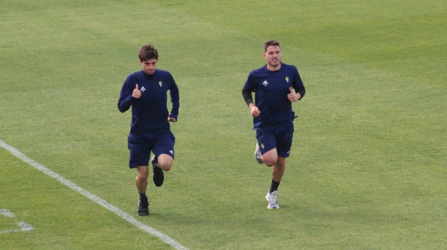 Manu Vallejo, listo para el Cádiz vs Málaga