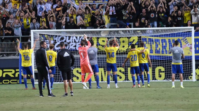 La pizarra del Cádiz CF 1-0 Huesca