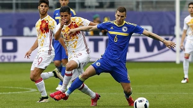 Golazos de Nolito en la tarde de los estrenos