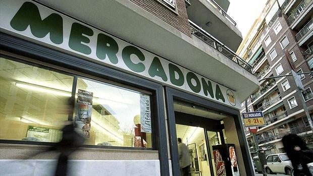 Fachada de un local de Mercadona