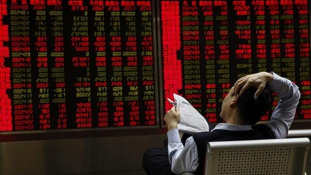 China baja 0,25% los tipos de interés para impulsar la economía