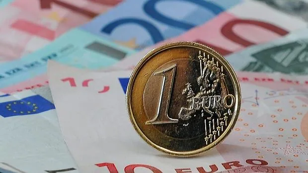 Los inversores sacaron 7.500 millones de euros de España en agosto