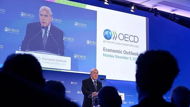 El secretario general de la OCDE, Ángel Gurría, durante la presentación de las previsiones