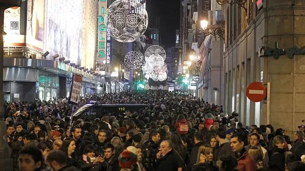 La madrileña calle Preciados durante la campaña de Navidad de hace dos años