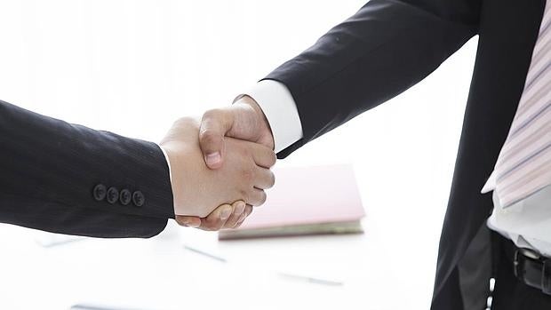Seis de cada diez españoles prefiere trabajar para otro por la estabilidad laboral y salarial