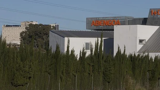 Imagen del exterior del complejo de Abengoa Water en Dos Hermanas (Sevilla)