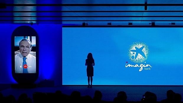 CaixaBank llega a un acuerdo con Samsung para pagar a través del móvil