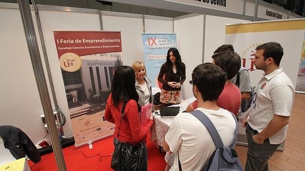 La tasa de actividad emprendedora crece un 5,7% en España en 2015, pero sigue lejos de la media europea