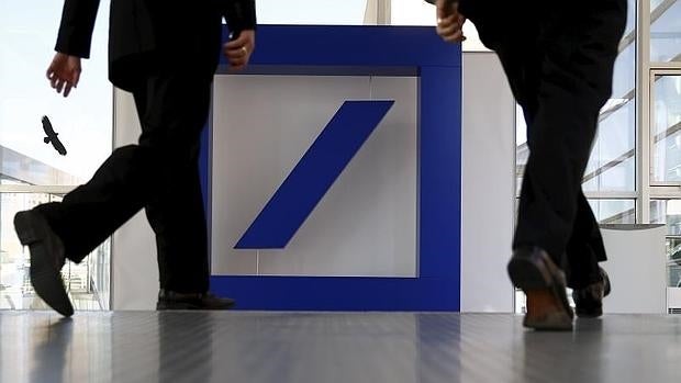 S&amp;P rebaja la nota de la deuda híbrida de Deutsche Bank hasta «B+» desde «BB-»