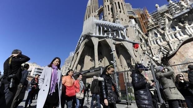 España recibió 3,5 millones de turistas en enero, un 11,2% más que en 2015