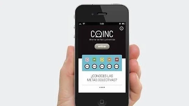 Coinc solo opera en internet, bien a través de la web o de su aplicación móvil