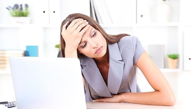 La pérdida de empleo femenino triplica a la del masculino